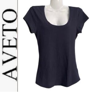 V-Neck T-Shirt Aveto